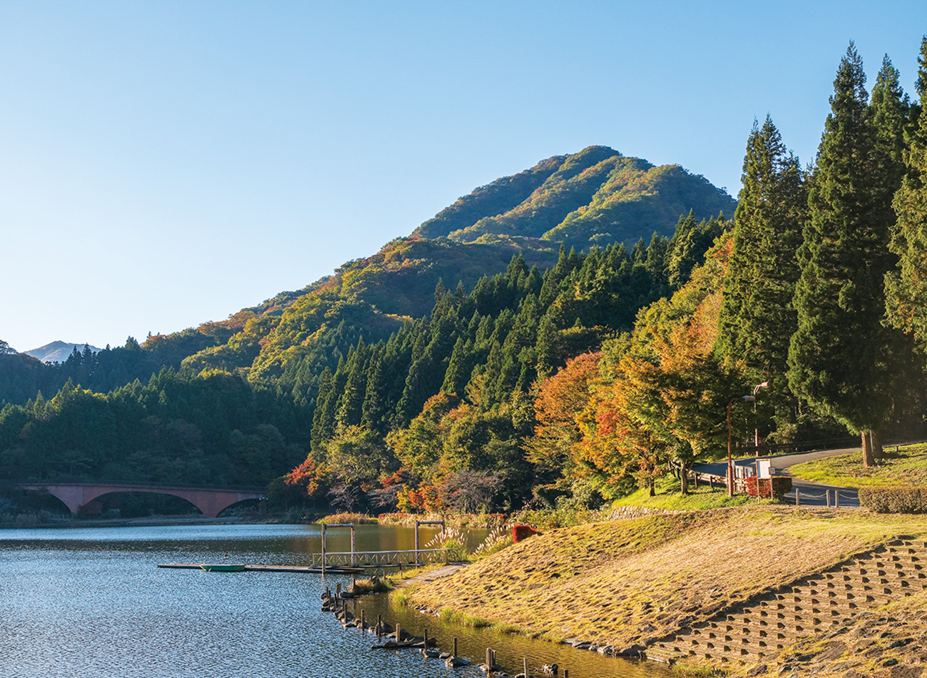 碓氷湖