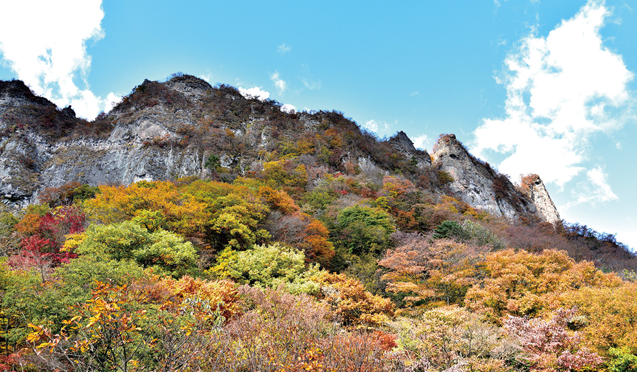 妙義山